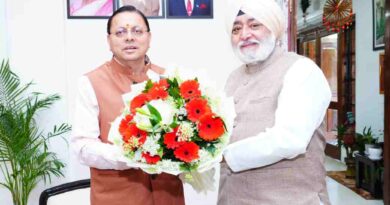 23 मई को खुलेंगे हेमकुंड साहिब के कपाट,हेमकुंट साहिब प्रबंधन ट्रस्ट के अध्यक्ष ने सीएम धामी को दिया निमंत्रण