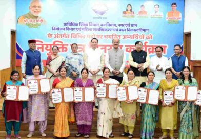 CM आवास में CM धामी ने प्रदान किए नियुक्ति पत्र,उज्जवल भविष्य की दी शुभकामनाएं
