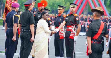 राष्ट्रपति द्रौपदी मुर्मू की उपस्थिति IMA पासिंग आउट परेड,भारतीय सेना को मिले 481अफसर,9 महिला कैडेटों ने भी रचा इतिहास
