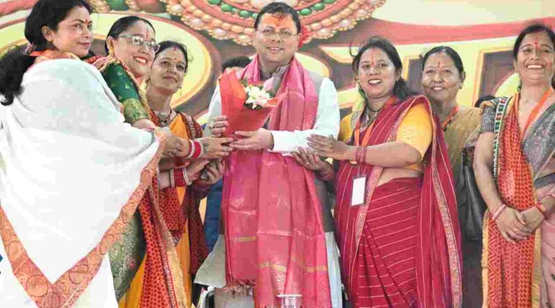 ​रक्षाबंधन पर CM धामी का बड़ा ऐलान,महिलाओं के लिए 60 की उम्र से बसों में मुफ्त सफर,देहरादून में चलेंगी 10 पिंक ई-बसें
