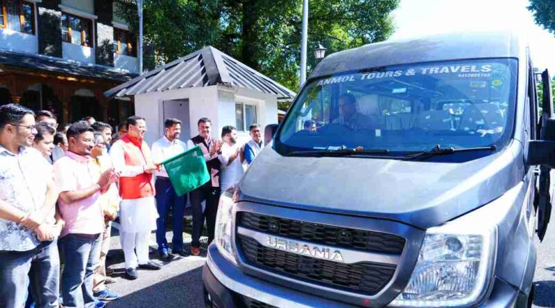 विभिन्न राज्यों की संस्कृति, नवाचार और बेहतर कार्यप्रणालियों को जानें उत्तराखण्ड के युवा: मुख्यमंत्री – Apnu Uttarakhand