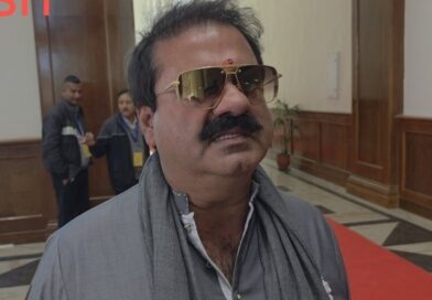 BIG BREAKING,खानपुर विधायक उमेश कुमार ने किया इस्तीफे का ऐलान,विपक्ष पर उठाए सवाल
